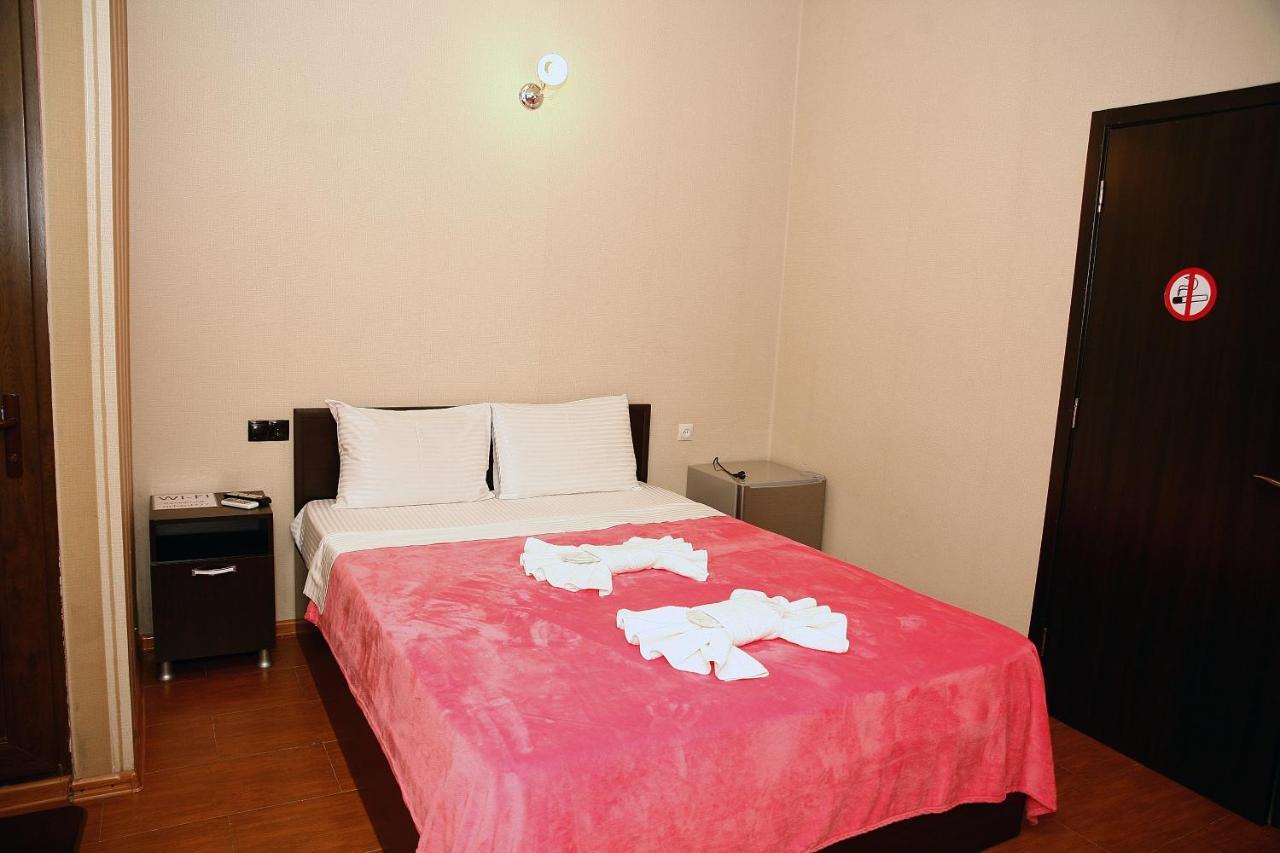Hotel Richard Tbilisi Exterior photo